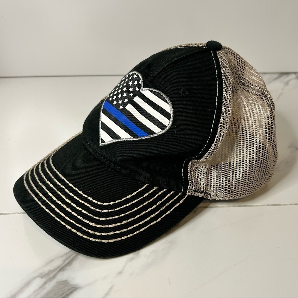 American Flag Black and White Heart Mesh Cap